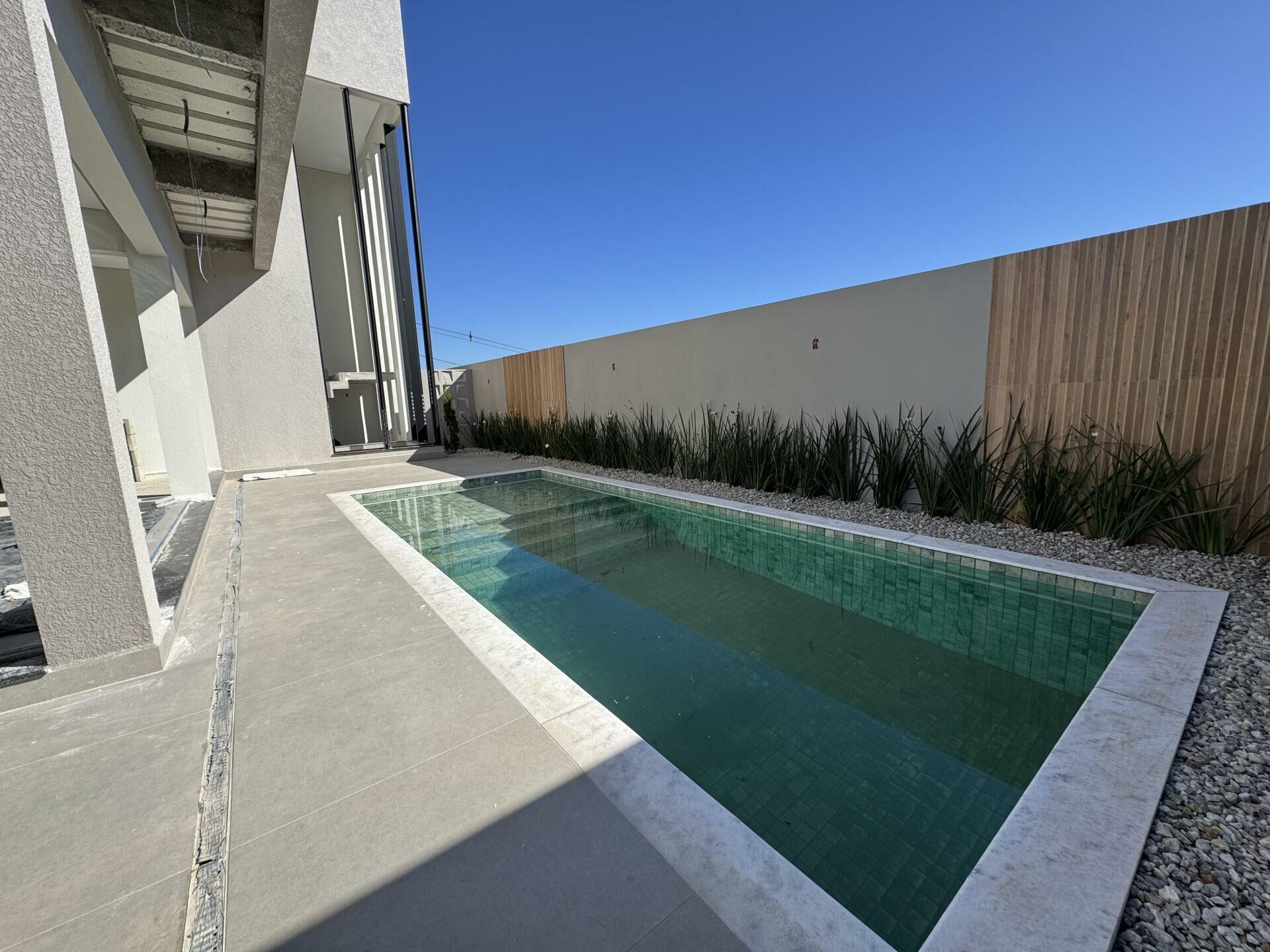 Imagem do Casa com elevador e 04 dormitórios além de piscina e vista linda da cidade